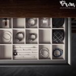 سینی مشبک چرمی ریلی داخل کمد لباس رنگ طوسی فرنچ استایل فانتونی - Image 2